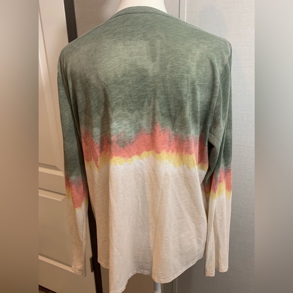 Long sleeve t shirt - Picture 2 of 4